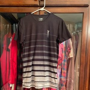 American Eagle short sleeve tee. Mens sz XS